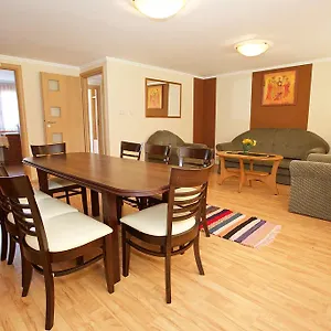 Apartament Zoli Apartmanok-bródy 51-53 